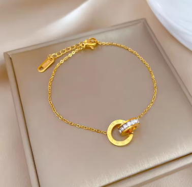 Luxury Gold Plated Stainless Steel Dazzling Zircon Bracelet for Women Girls Roman Number Design Fashion Charm Party Jewelry Gift