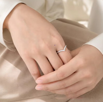 925 Sterling Silver Fashion V-Shaped Zircon Exquisite Ring for Women Engagement Wedding Party Anniversary Gift Fine Jewelry