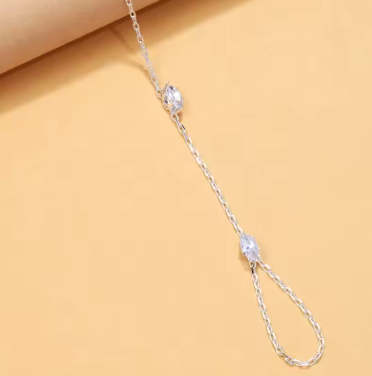 Bohemia Shiny Rhombus Crystal Bracelet for Women Simple Thin Chain Finger Bracelet Jewelry Accessories Gift 2025 New